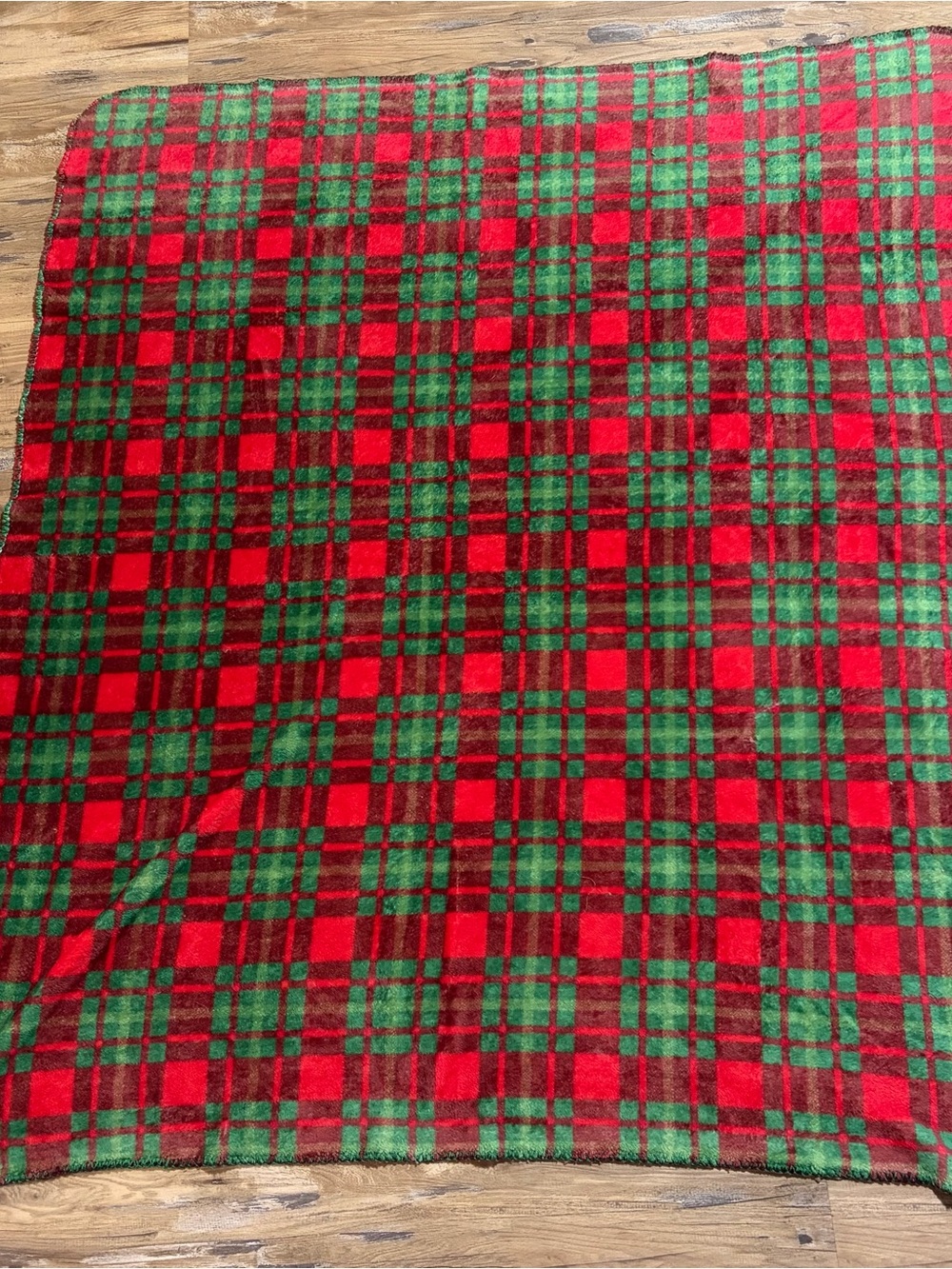 Huntington Home Red and Green Plaid Holiday Throw
